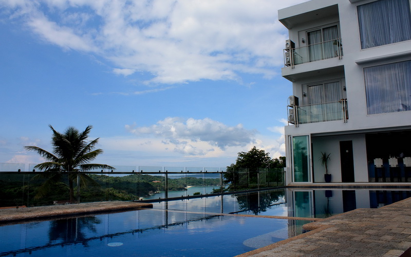 Tanawin Luxury Apartments Boracay